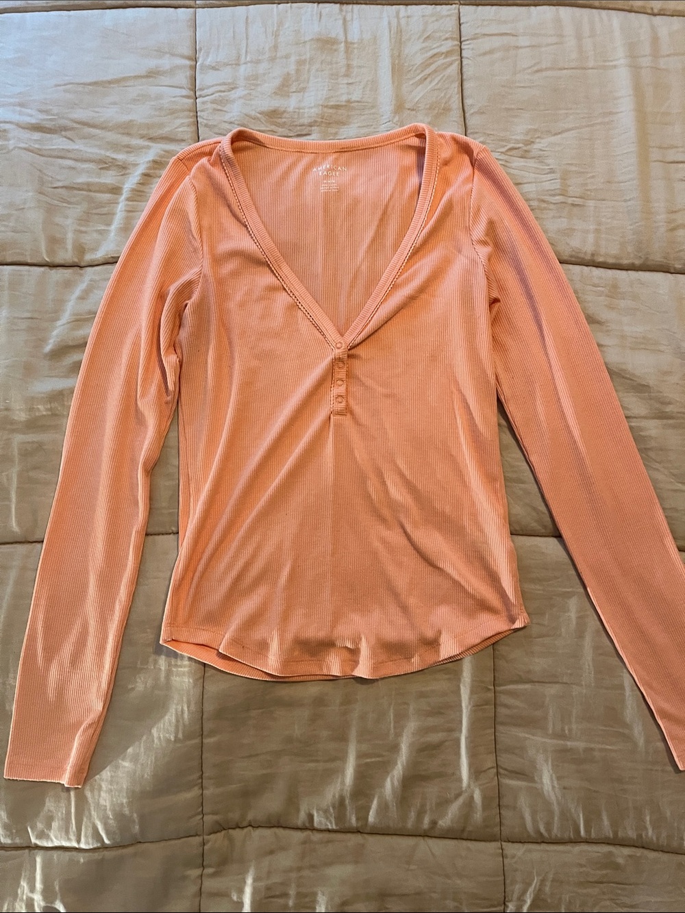 American Eagle Outfitters Long-Sleeve V-Neck Henley Top - Peach